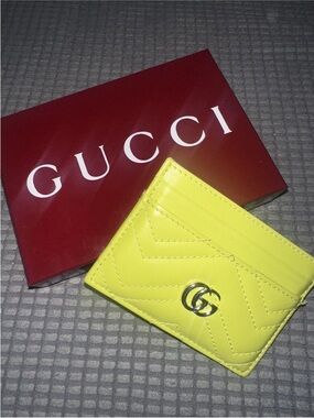Gucci Neon Yellow GG Marmont Card Holder